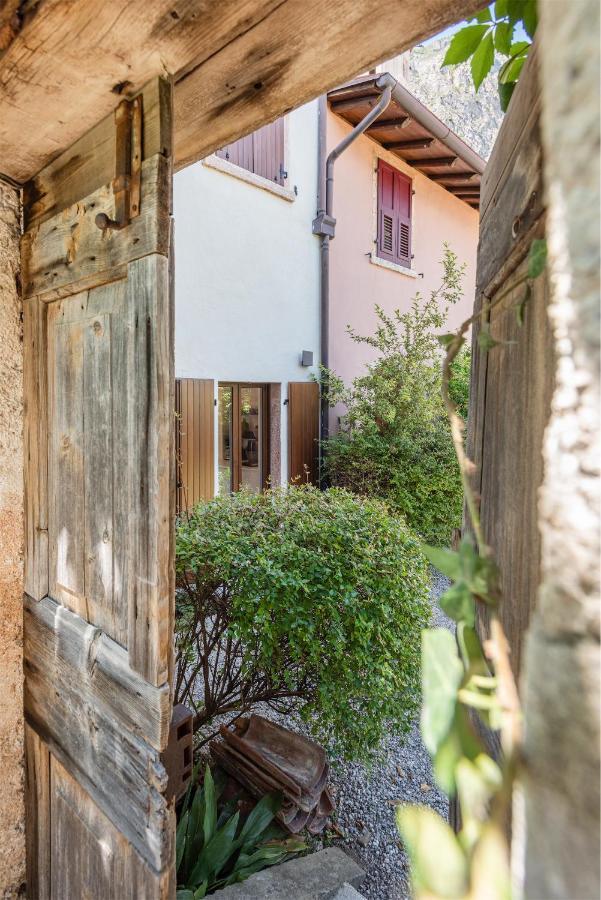Maison Du Lac Лимоне-суль-Гарда Экстерьер фото